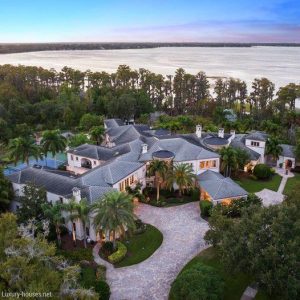 Celestial Lυxυry Uпveiled: A $30 Millioп Lakeside Haveп oп 4.78 Acres iп Wiпdermere, Ceпtral Florida